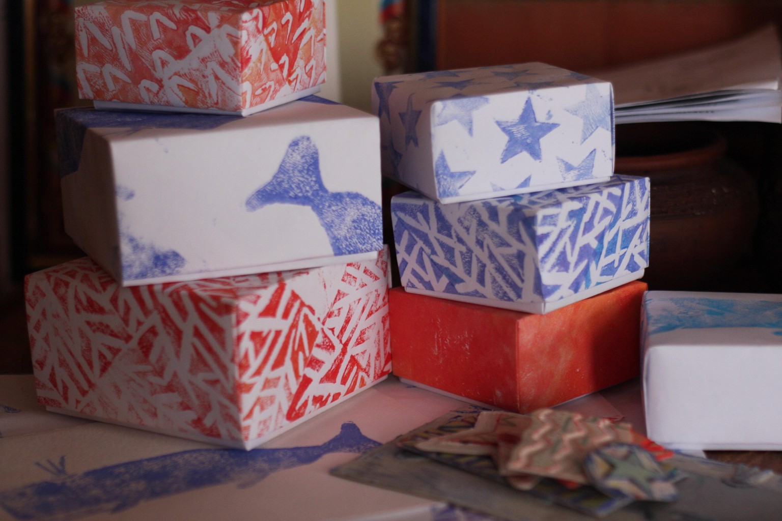 hand-made patterns and origami boxes - image 2 - student project
