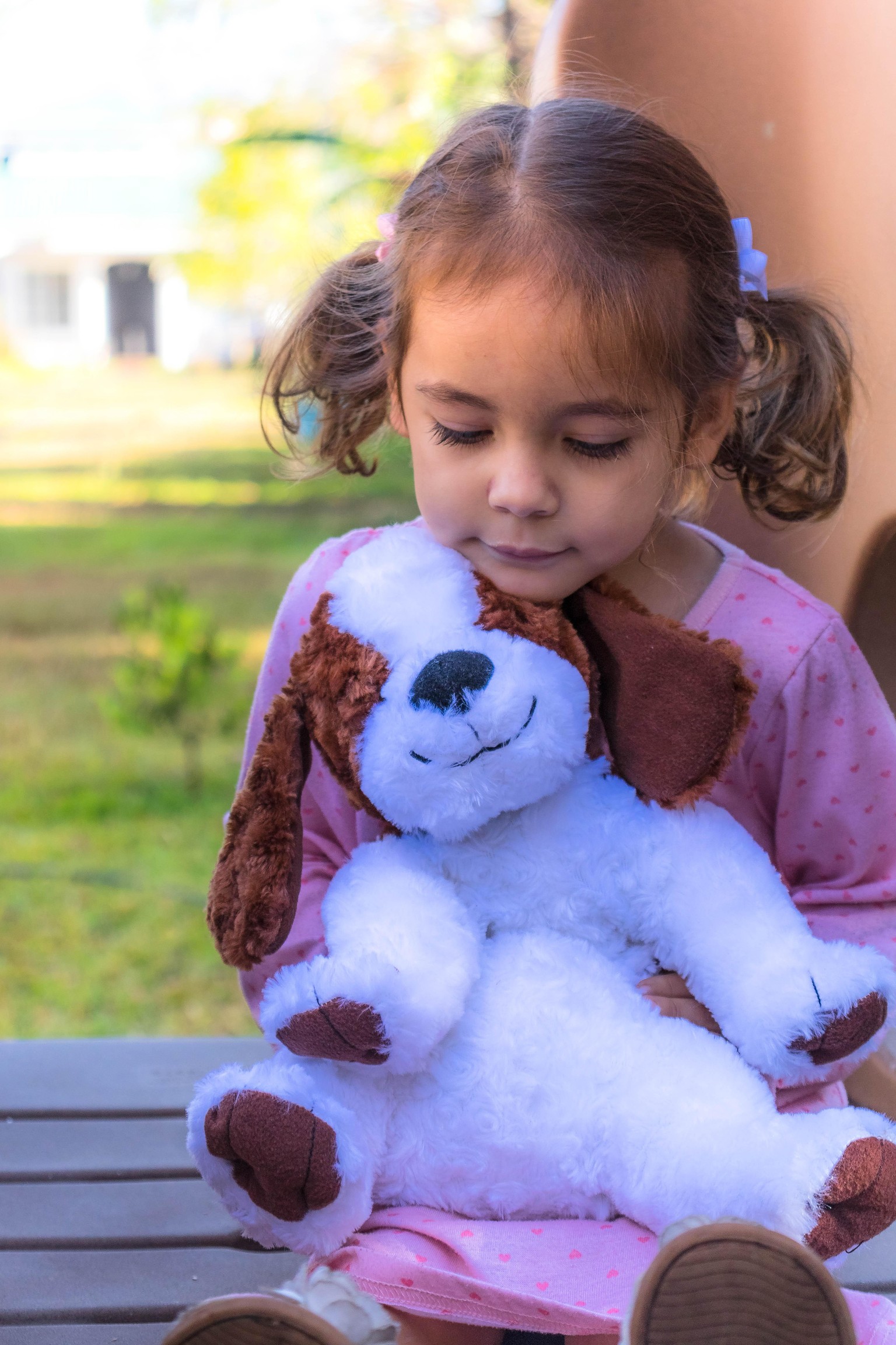 Soft light my baby and her puppy - image 2 - student project