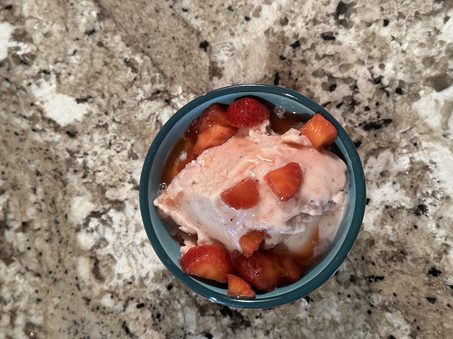 Strawberry Gelato - image 1 - student project