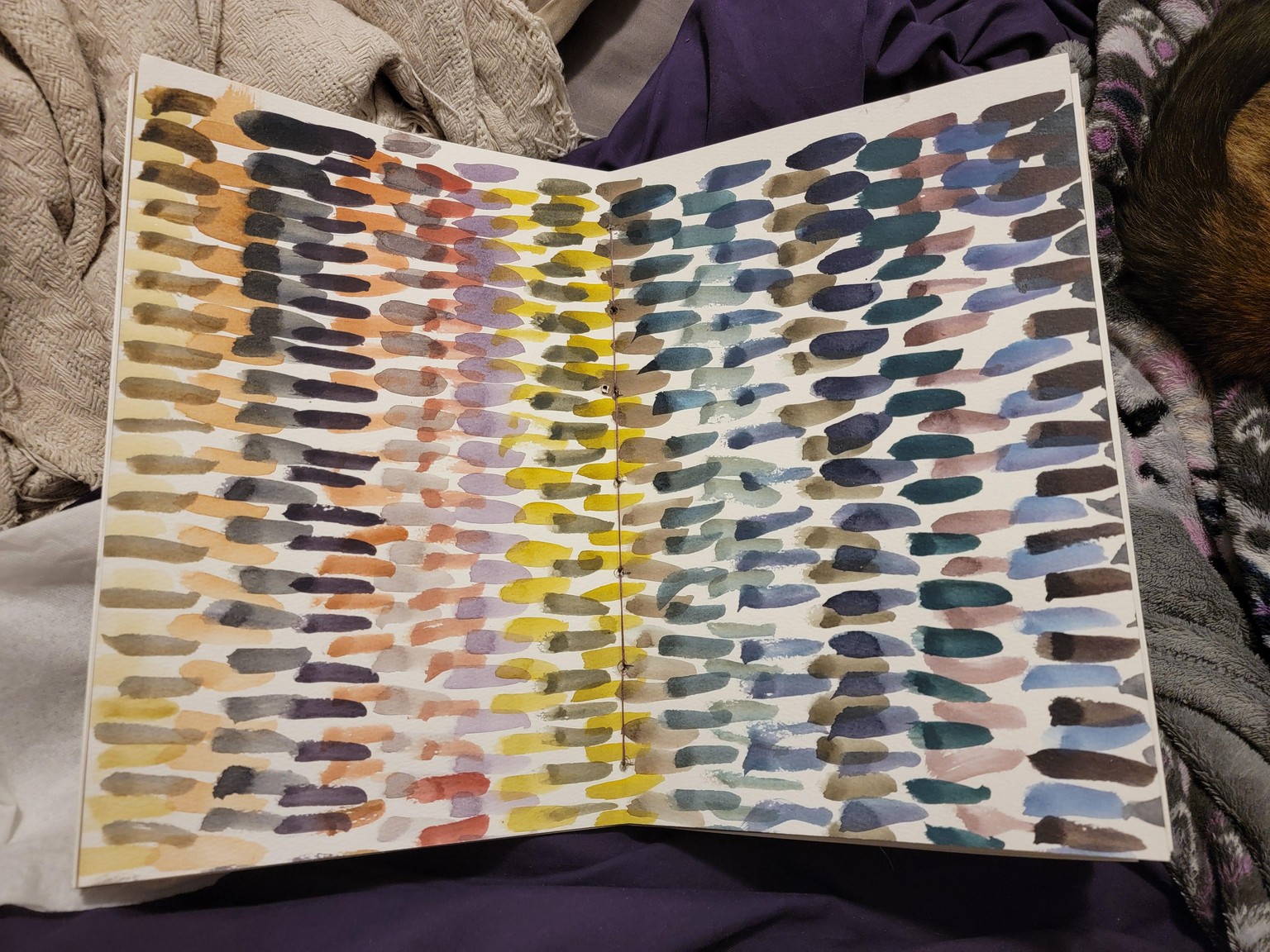 Sketchbook from recycled watercolor paper - image 5 - student project
