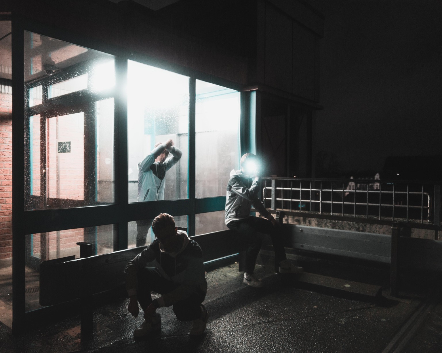 Nighttime Photoshooting - image 1 - student project