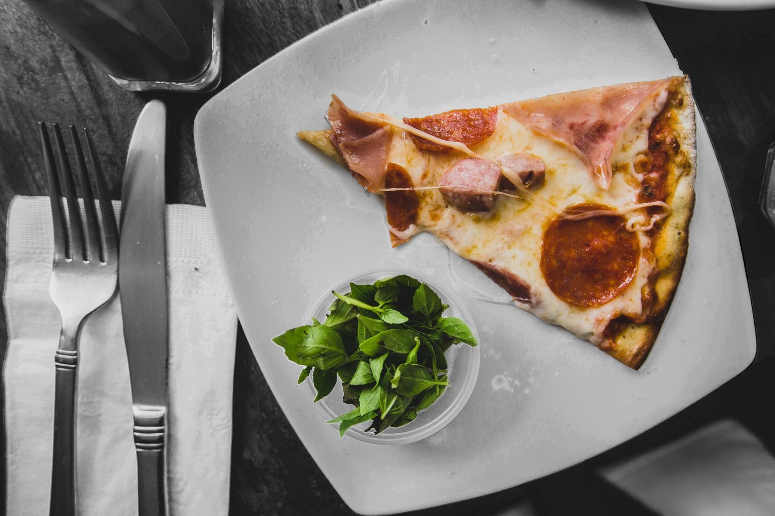 Pizza and a little green - image 1 - student project