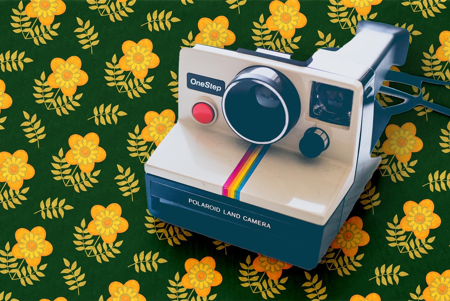 Retro Flowers Pattern - image 3 - student project