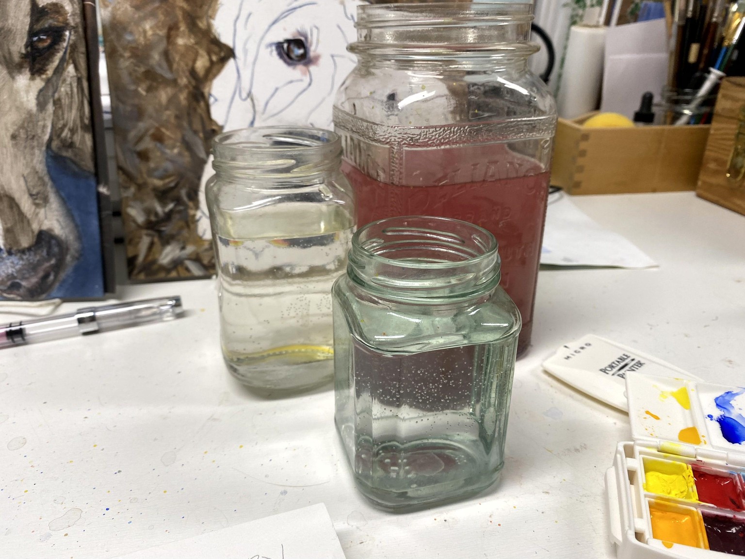 I will illustrate my messy painting area - image 2 - student project