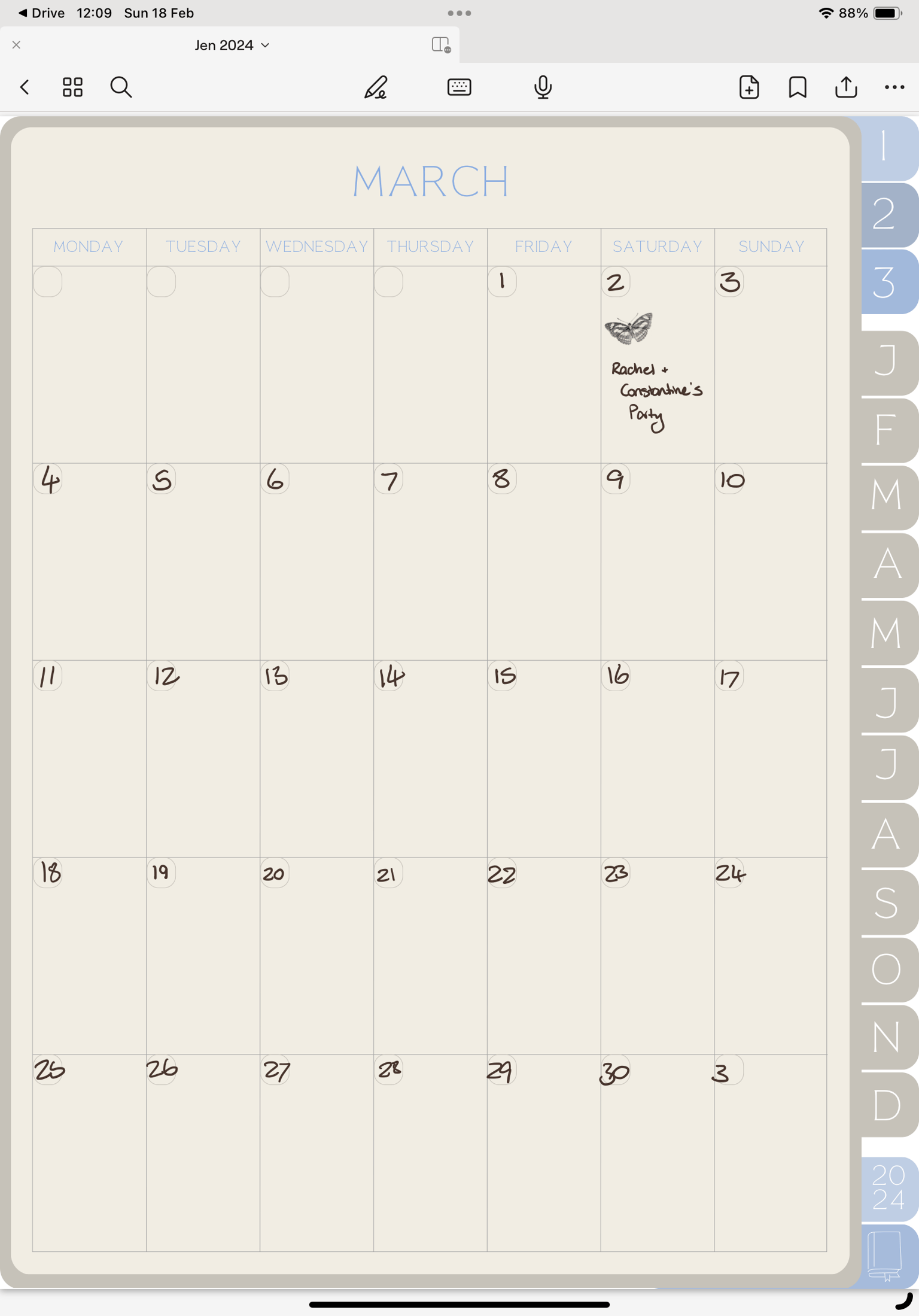 Planner with tabs - image 3 - student project