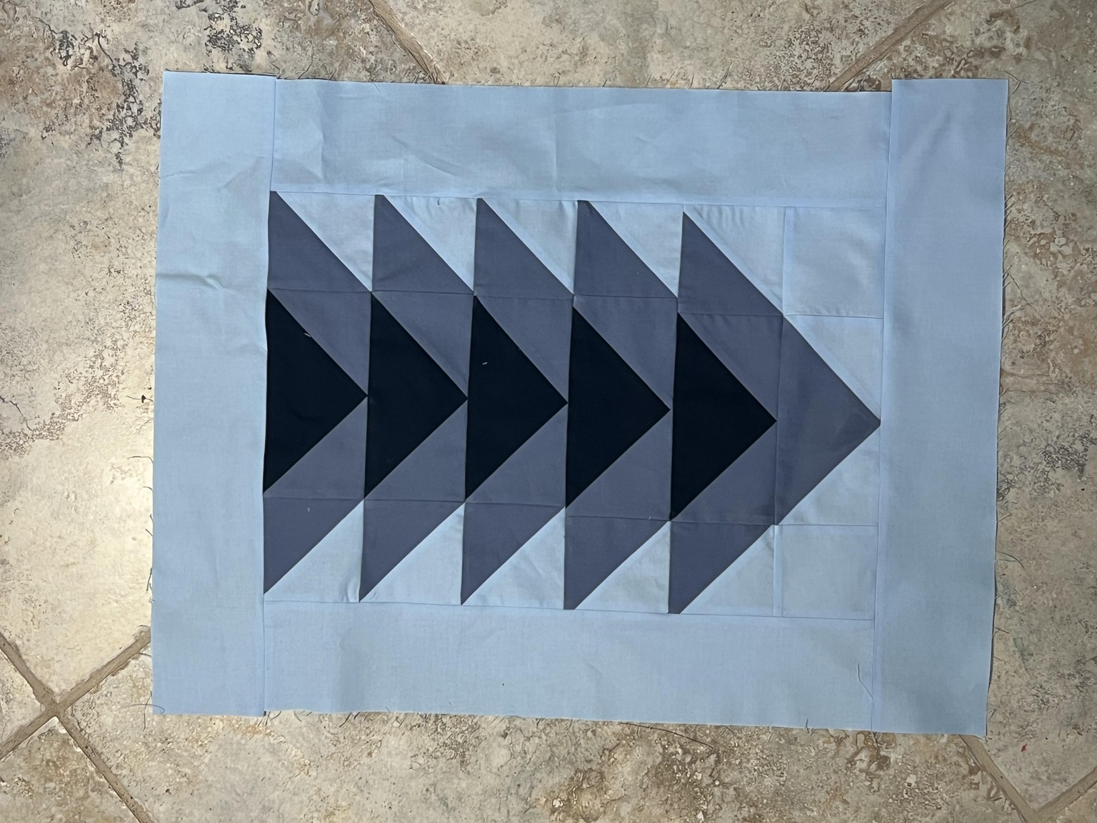 Manifest Quilt top - image 1 - student project