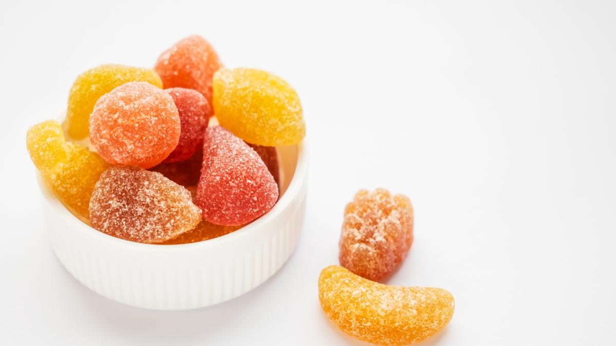 Are Vitamin C Gummies Good for You? A Look at the Benefits and Drawbacks - image 1 - student project