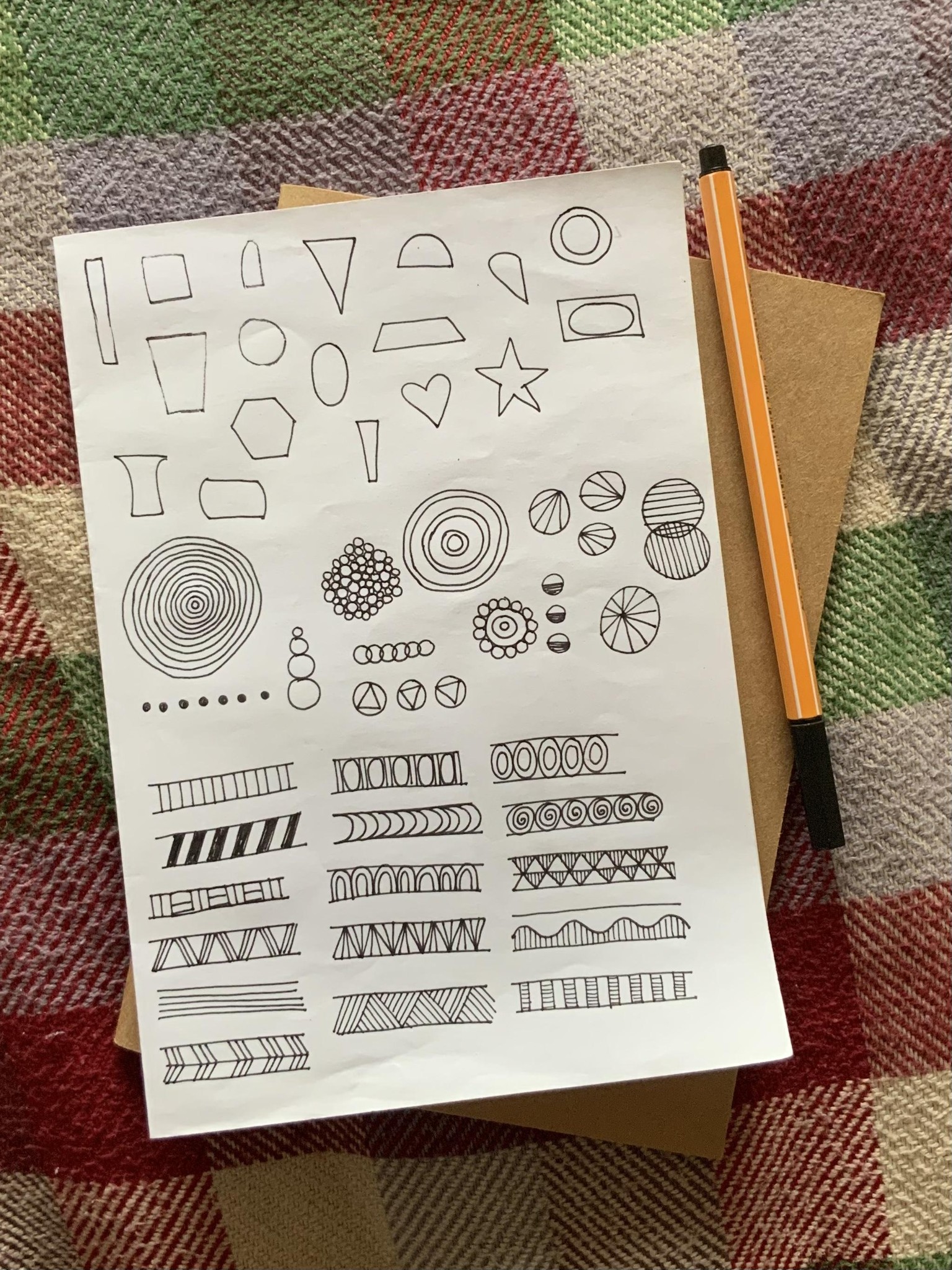 Practicing Mindful Drawing With Patterns - image 1 - student project