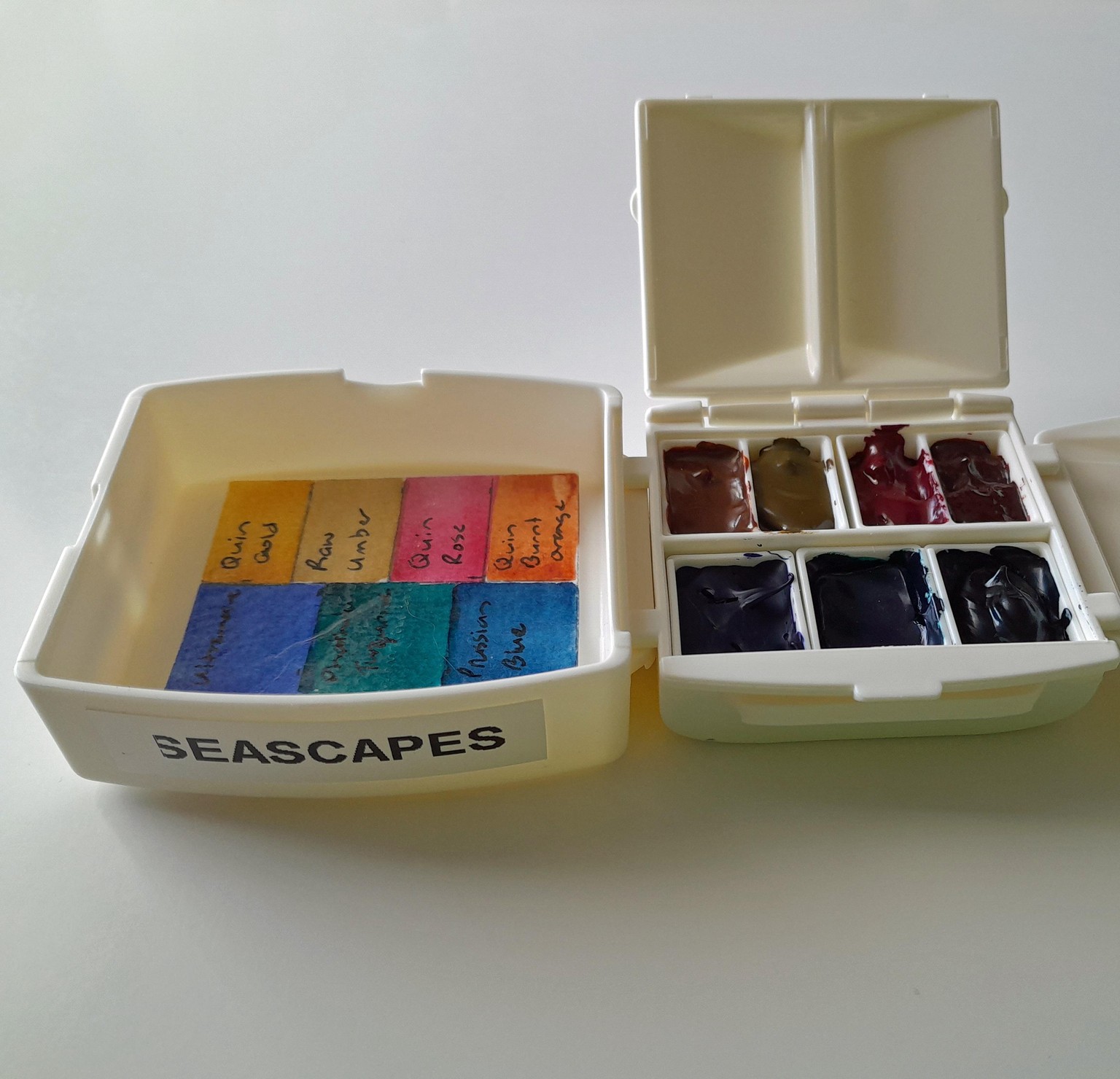 2 micro palettes - image 3 - student project