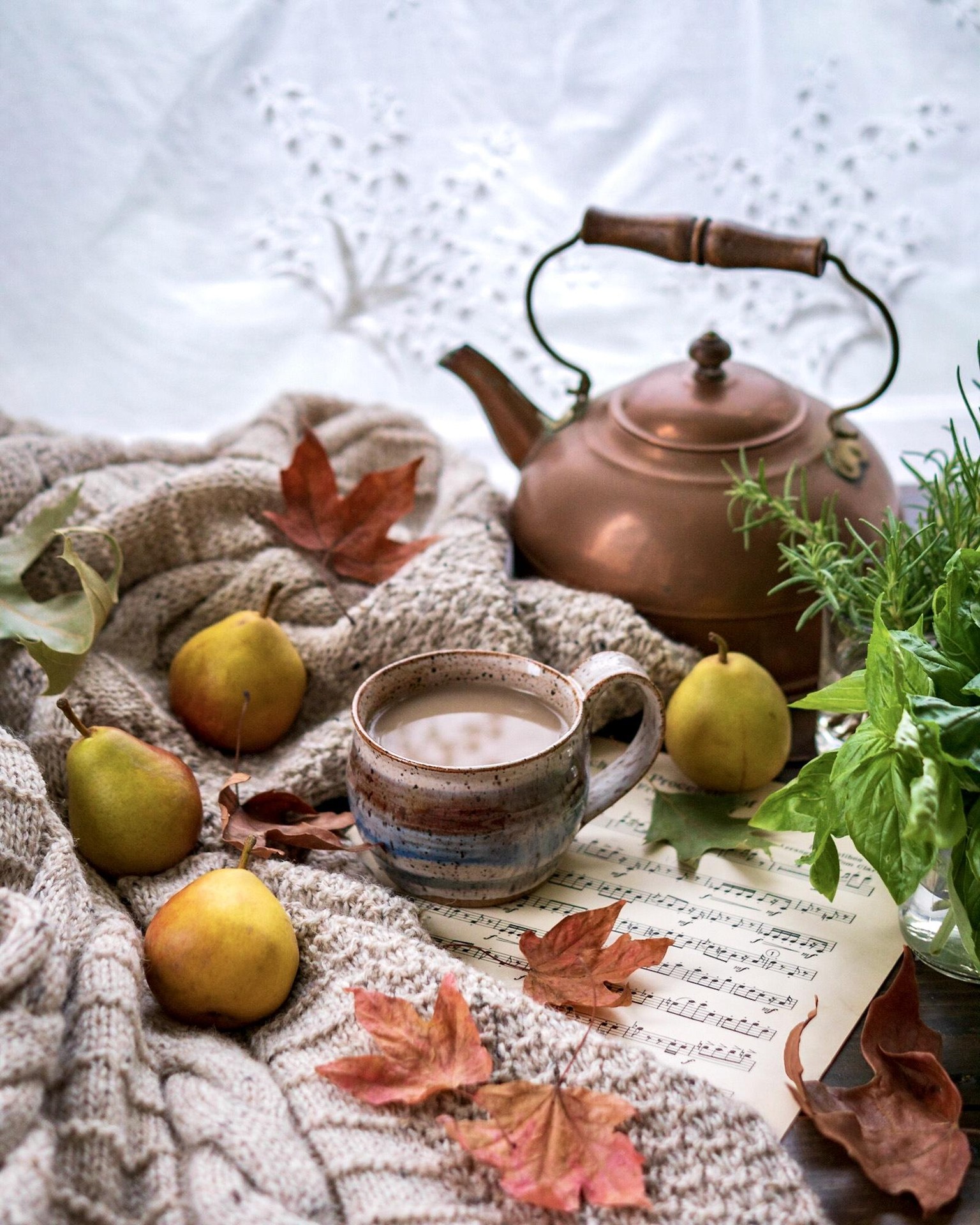 Cozy Coffee and Light & Airy Tea - image 1 - student project