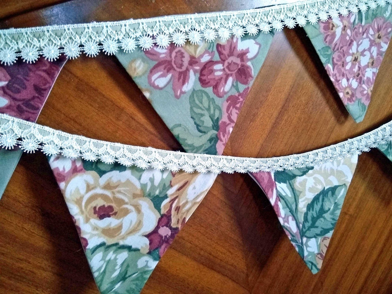 bunting - image 1 - student project