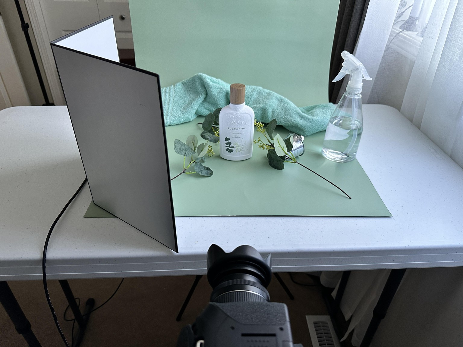 Eucalyptus Body Lotion - Monochromatic Color Scheme - image 2 - student project