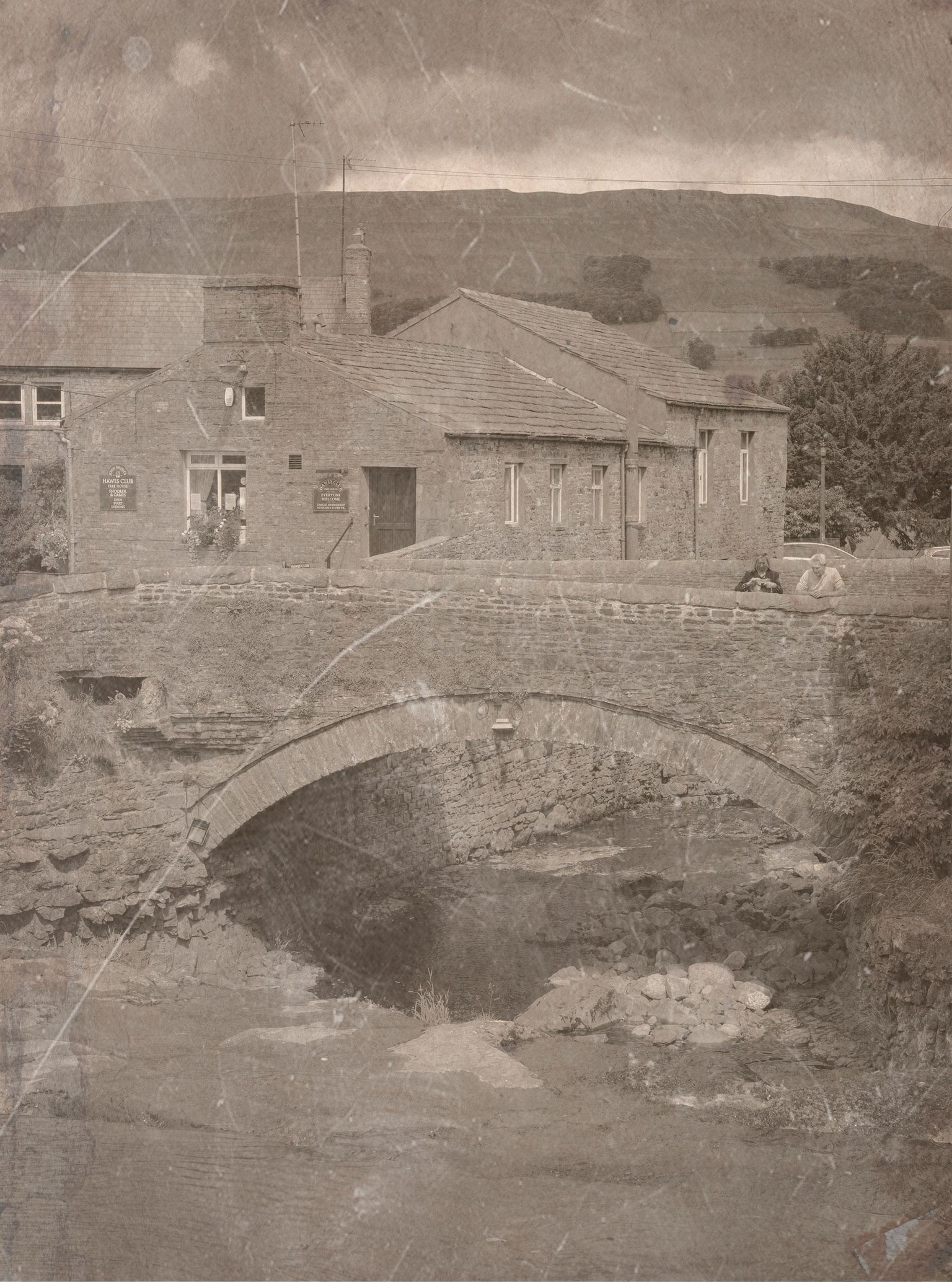 Photoshop: old photo effect - image 2 - student project