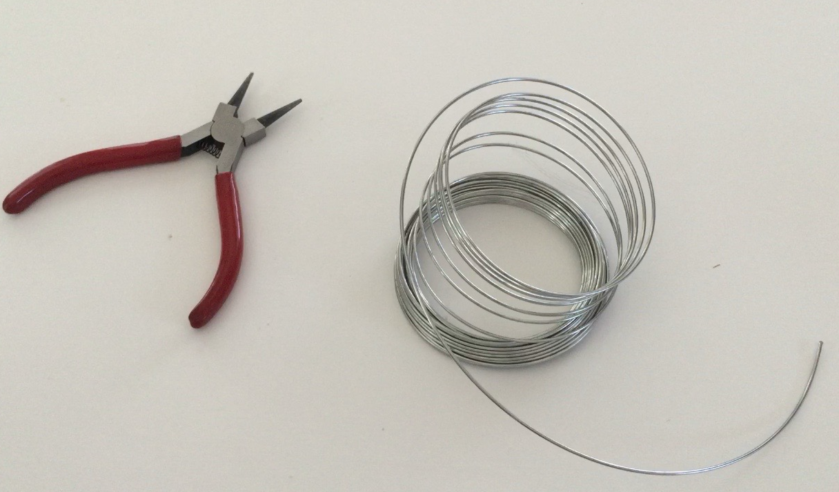 Crazy wire Sweetheart Ring - image 1 - student project