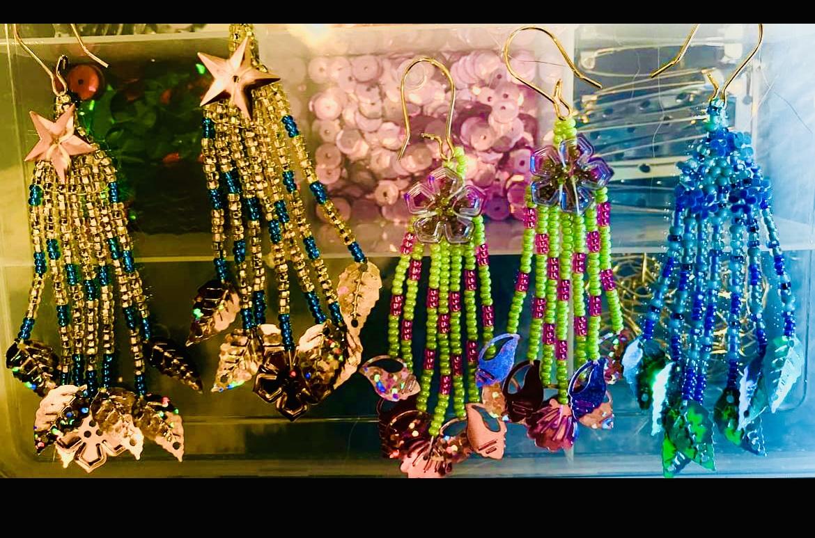 Fringe earrings - image 1 - student project