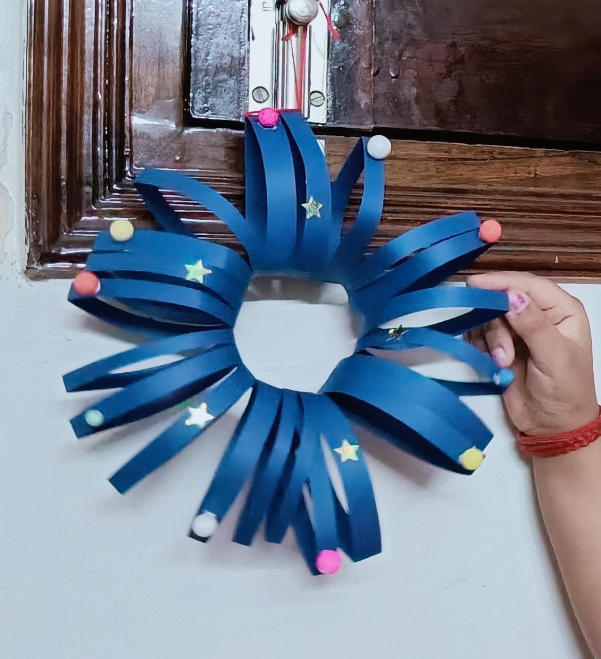 Christmas Craft - image 1 - student project