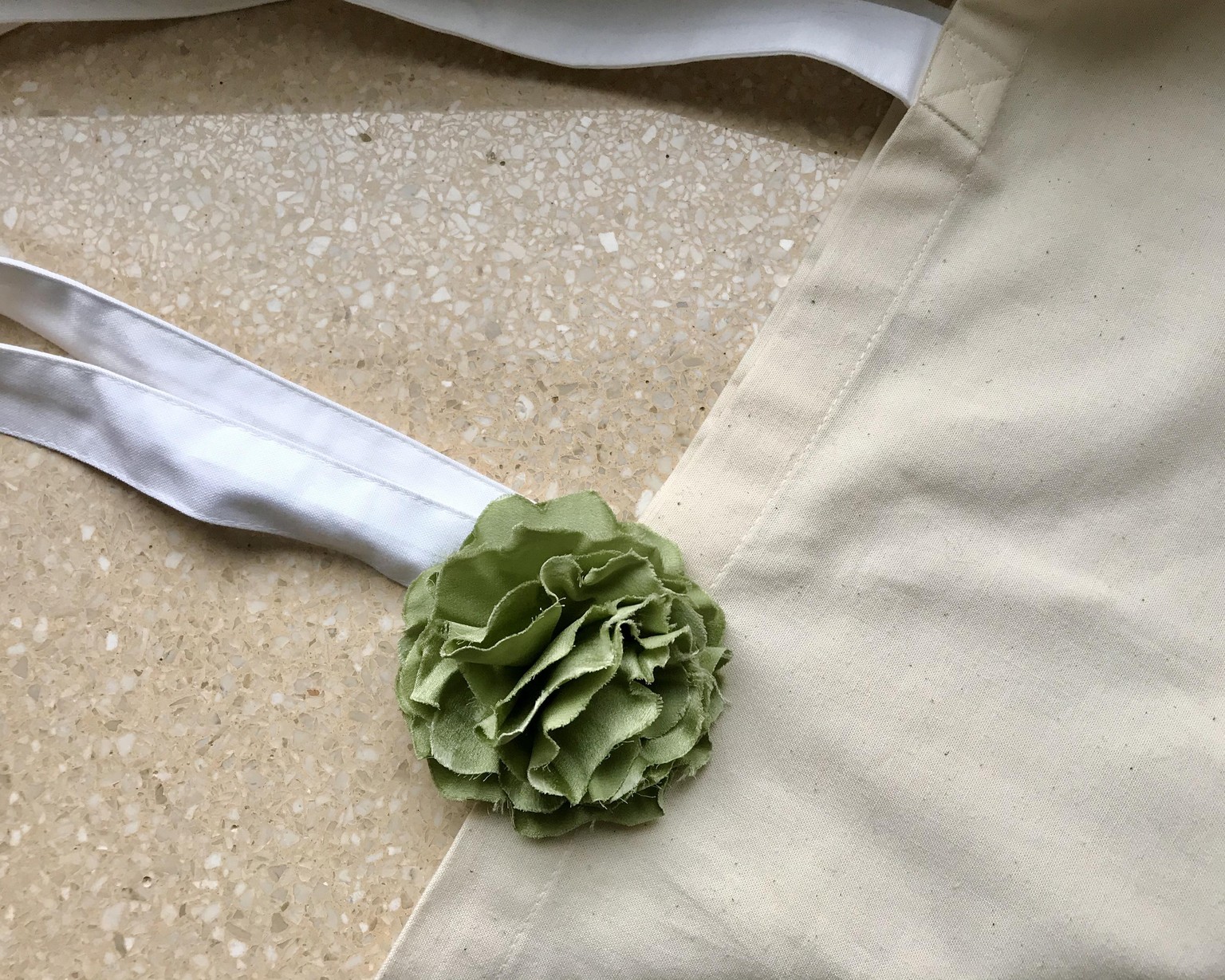 DIY fabric Flowers by Anne Wolf - image 1 - student project