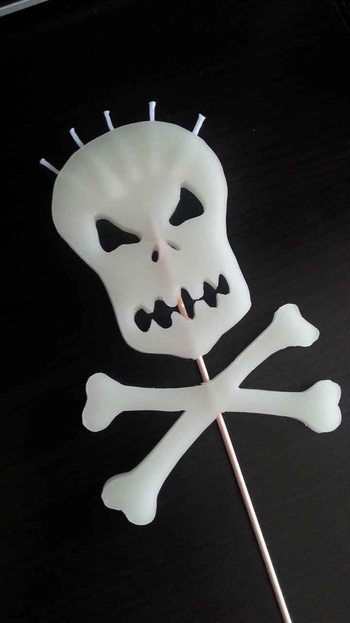 SKULL Birthday Candle! - image 4 - student project