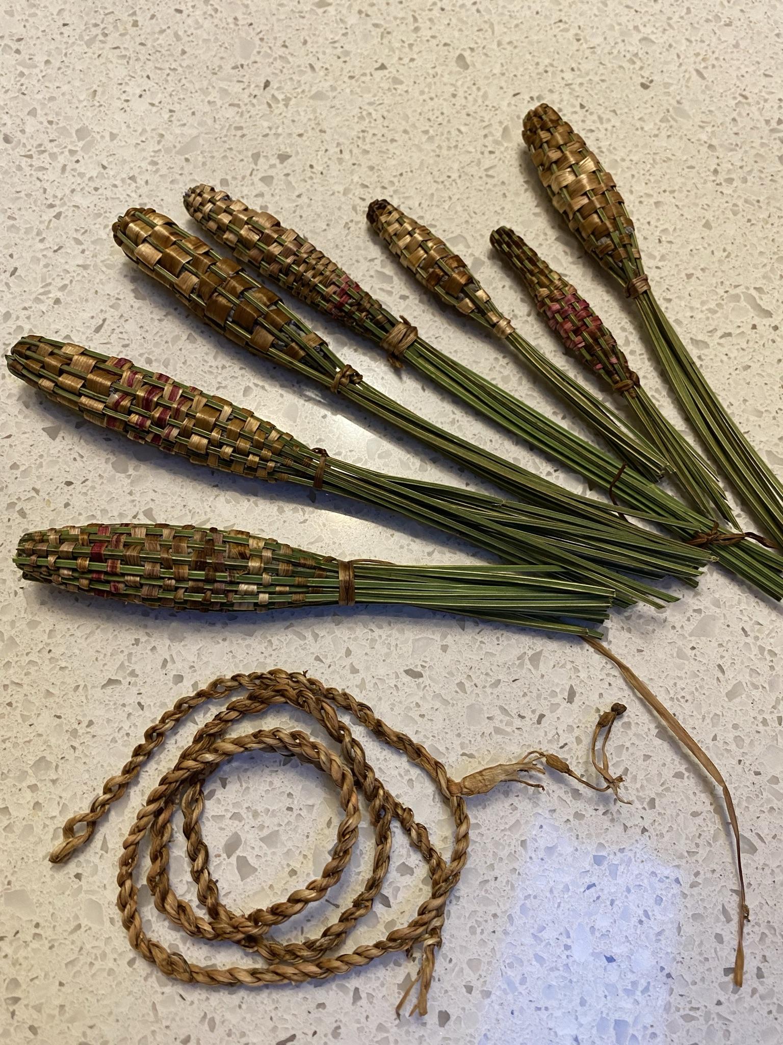 Woven w Dandelion Stems - image 1 - student project