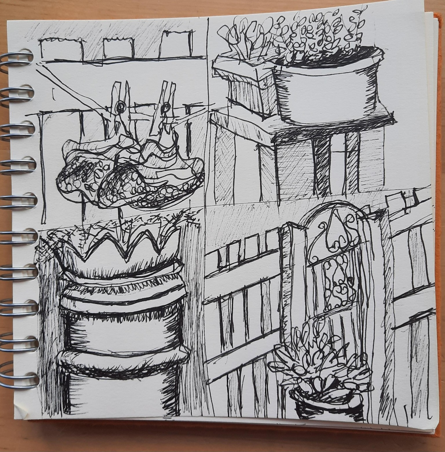 Drawing indoors and outdoors - image 1 - student project