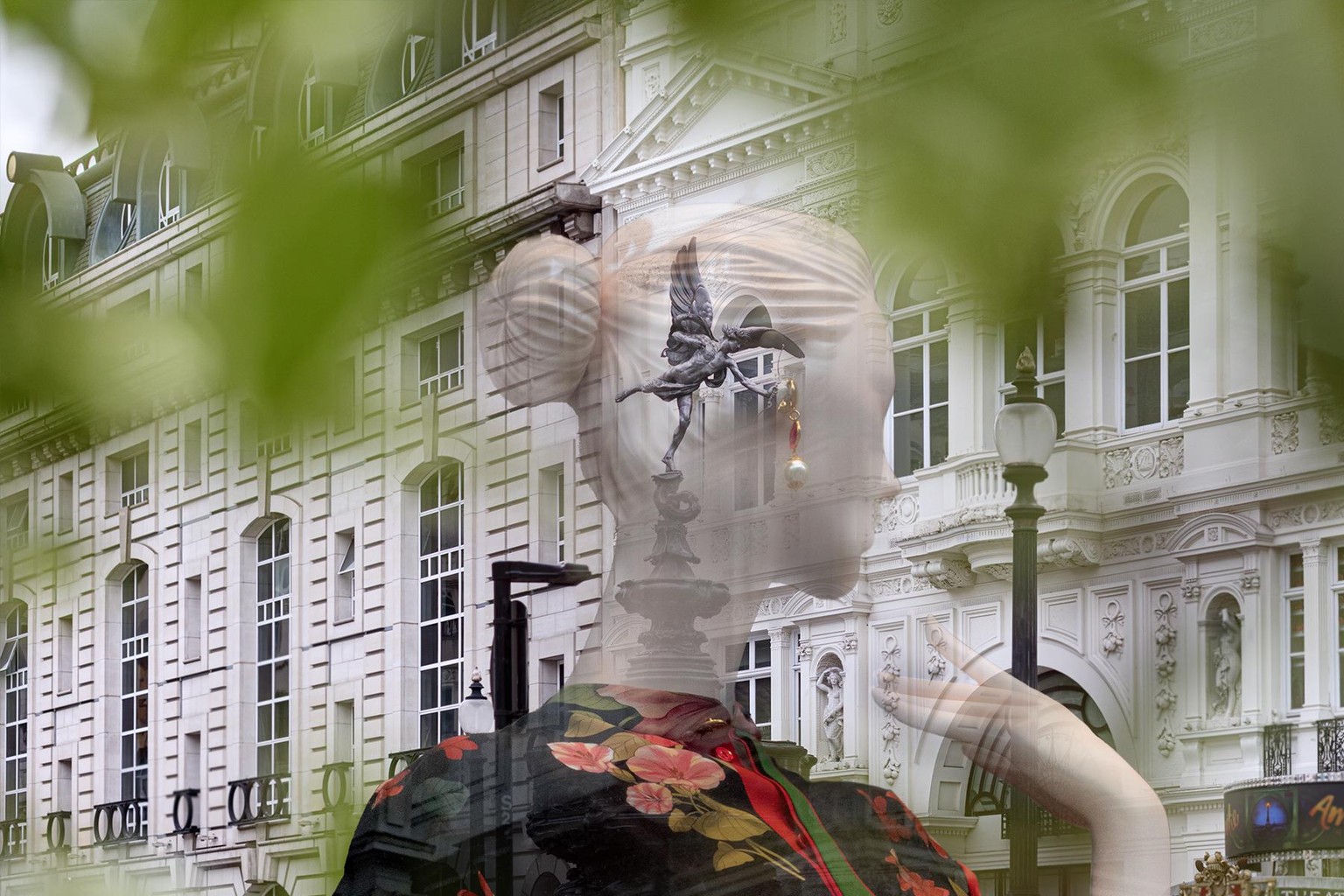SW19 : 2022 , Dreaming of Romance, London's Guardian Angels - image 3 - student project
