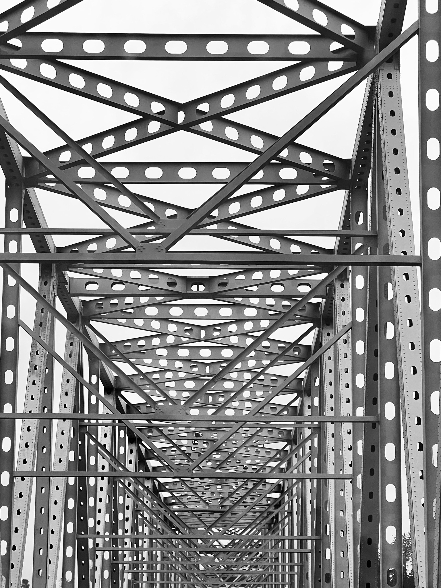 BW-O - image 5 - student project