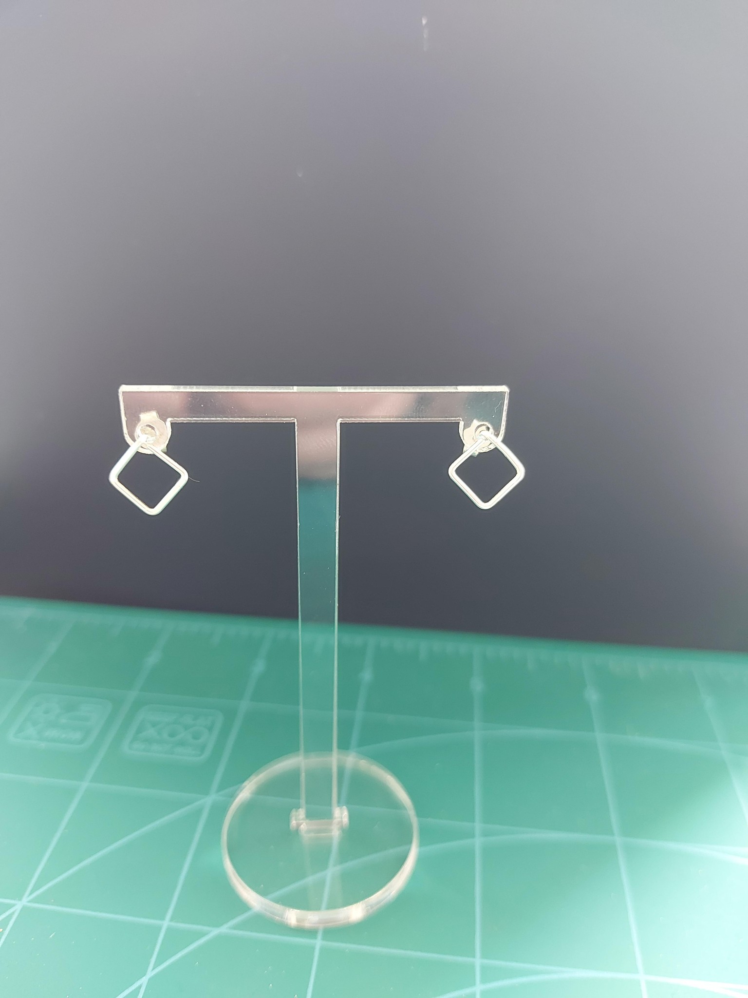 Tiny & not so tiny! - image 1 - student project