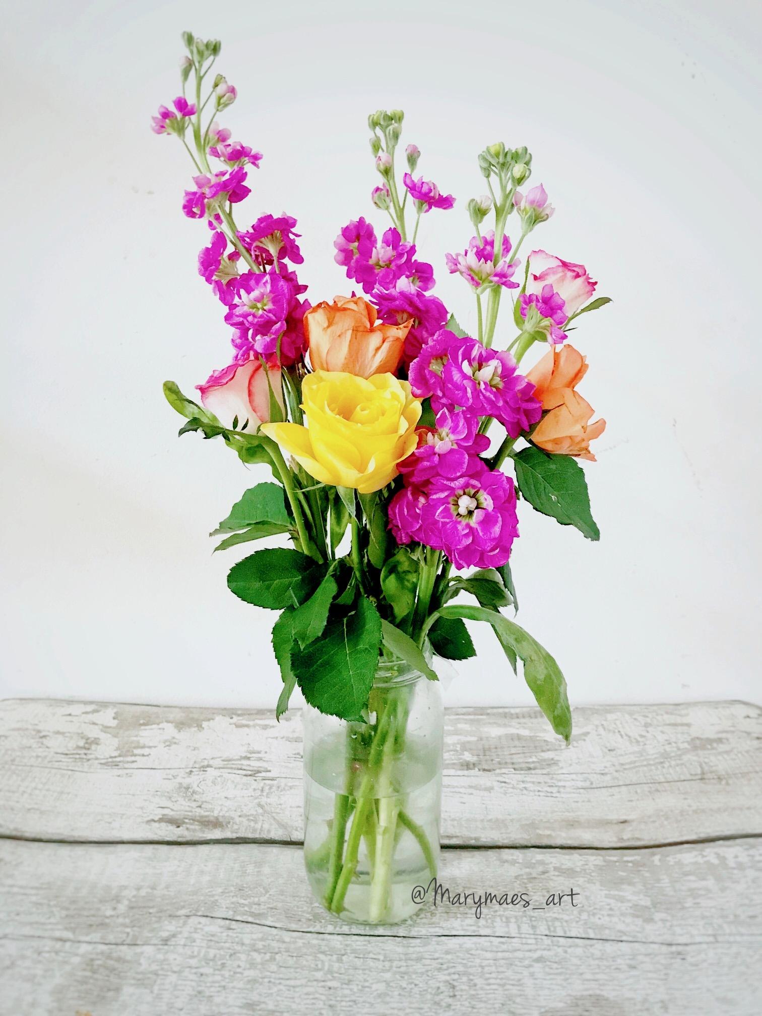 Painting my floral arrangement - image 1 - student project