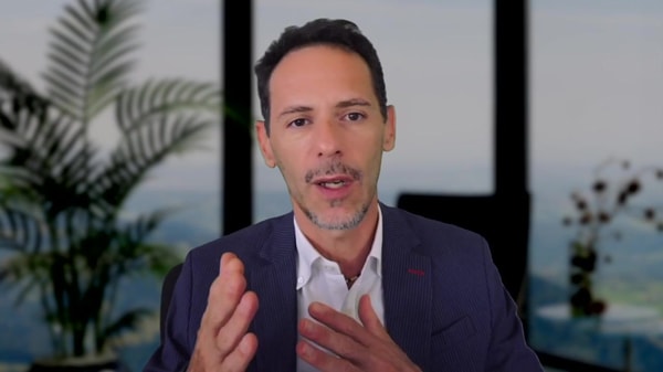 Motivate, Inspire, Manage: Creative Leadership for High-Performing Teams