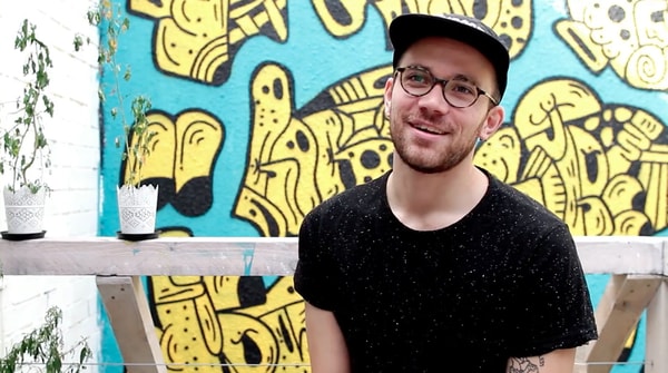 Hand Lettering Fun Phrases: Illustrated Wordplay through Typography