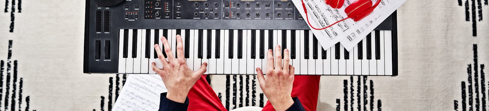 Complete Piano: 5 Classes to Take You From Beginner to Songwriter