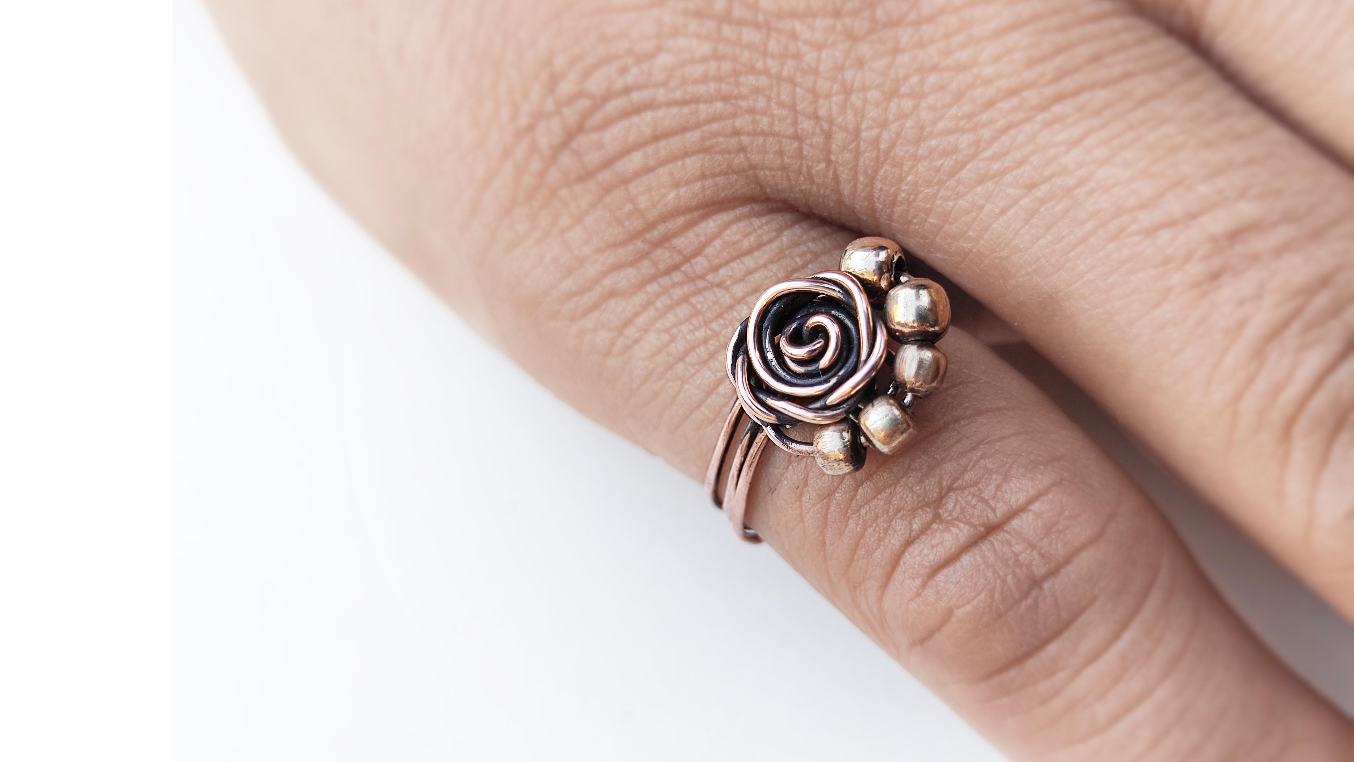 Ring Making for Beginners : Wire Wrapped Rose Ring - Fun Jewelry