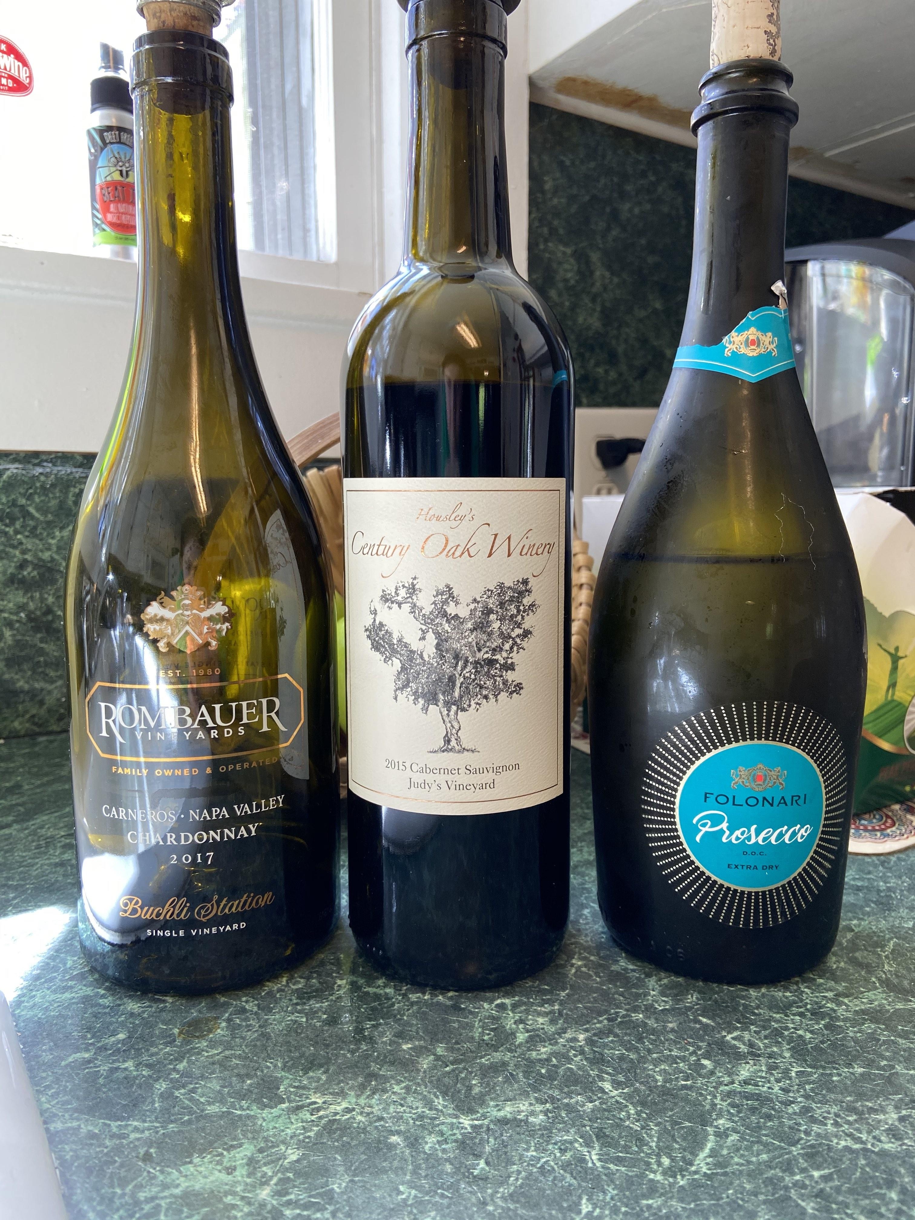 Cabernet Sauvignon, Chardonnay and Prosecco - student project