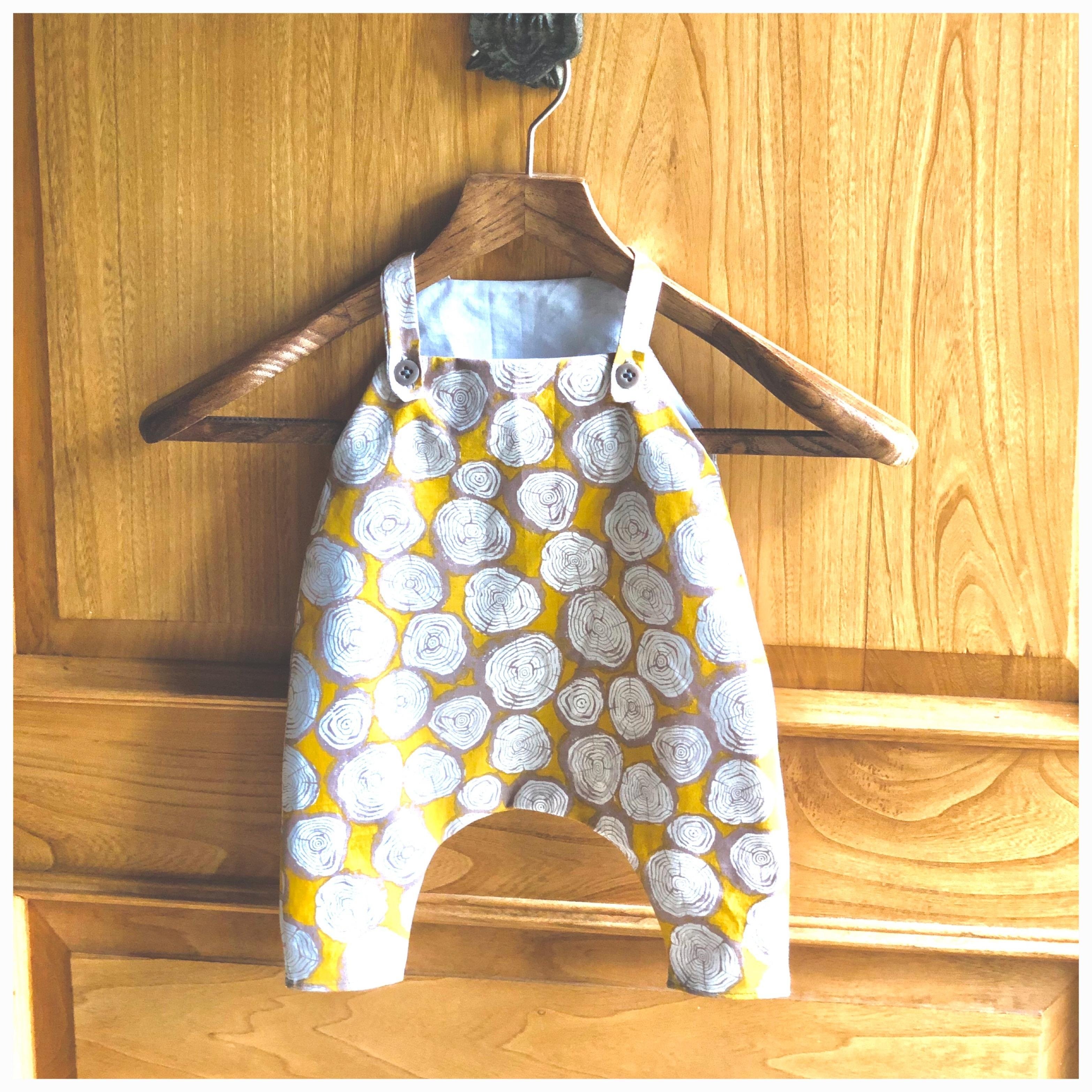 Baby dungaree (1-2m) - student project