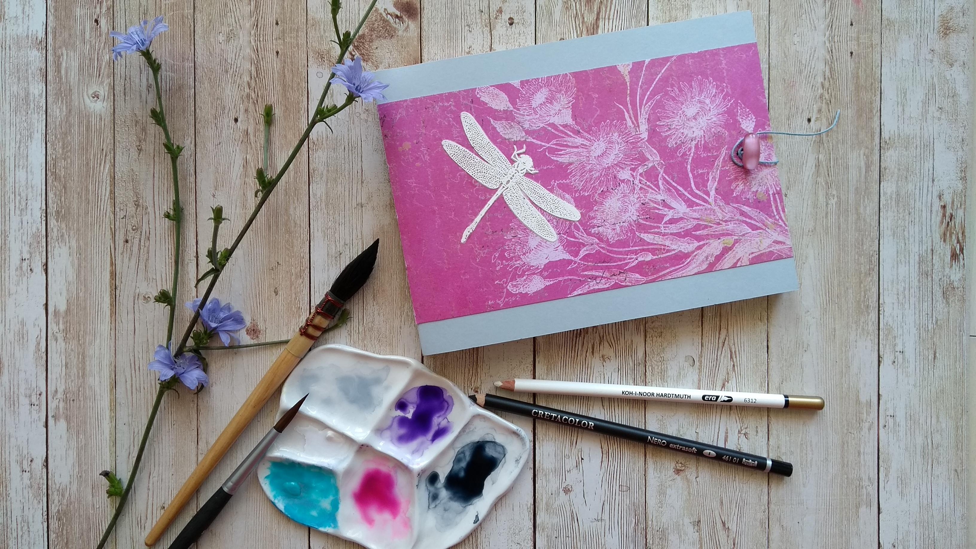 Using Studio Scraps to Make New Sketchbooks