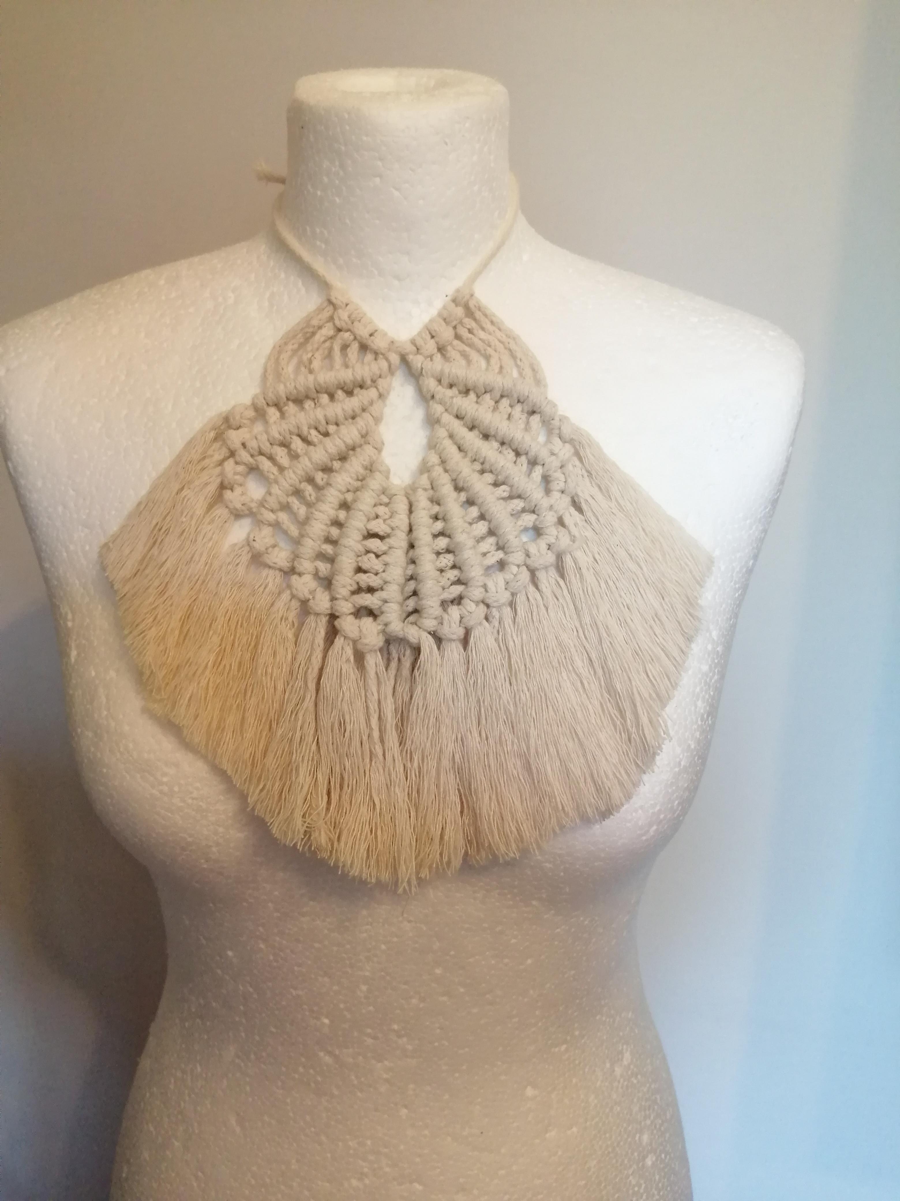 Macrame seashell - student project