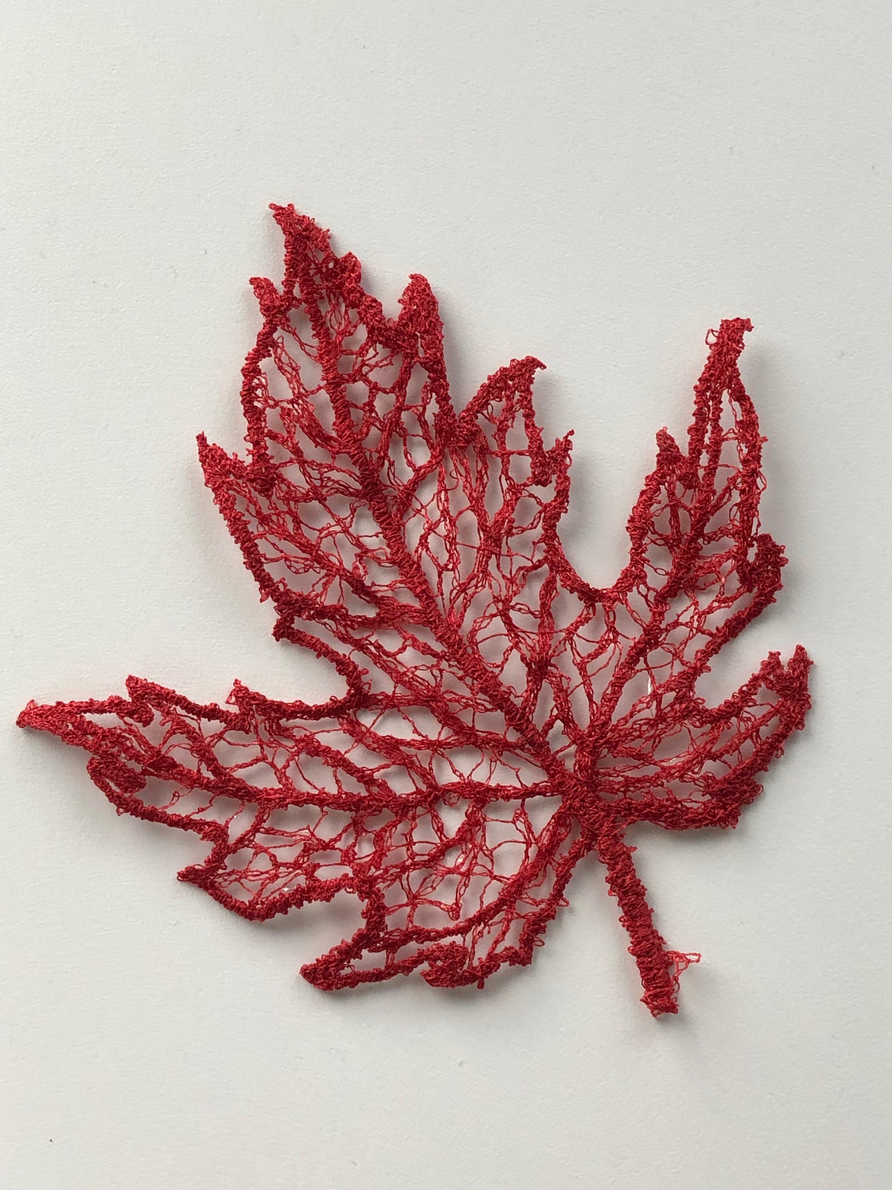 Free motion, free standing leaf - student project