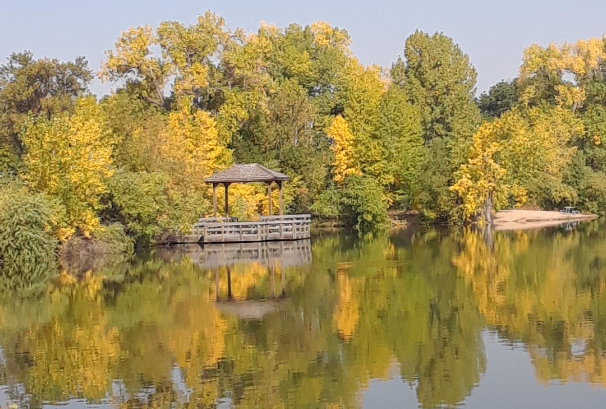 Seasons in the park - student project