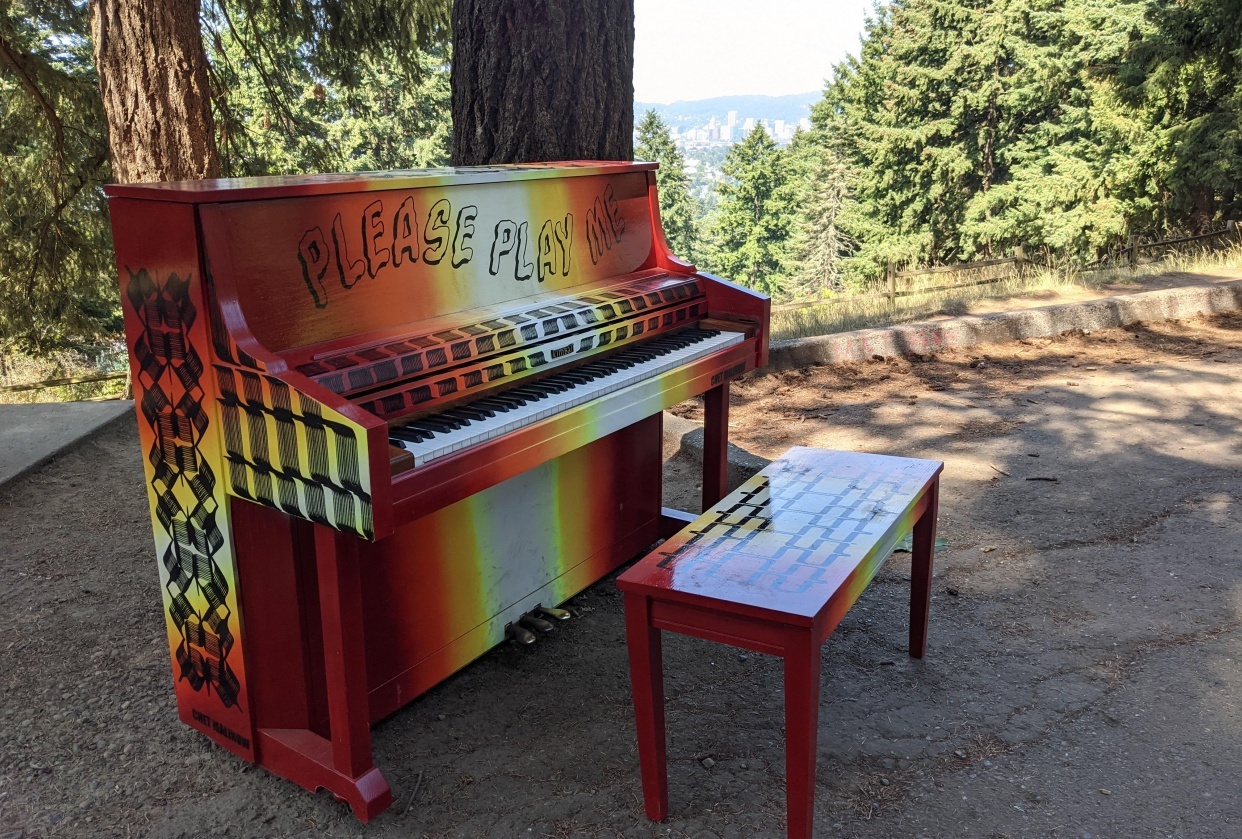 More Piano Plz. - student project
