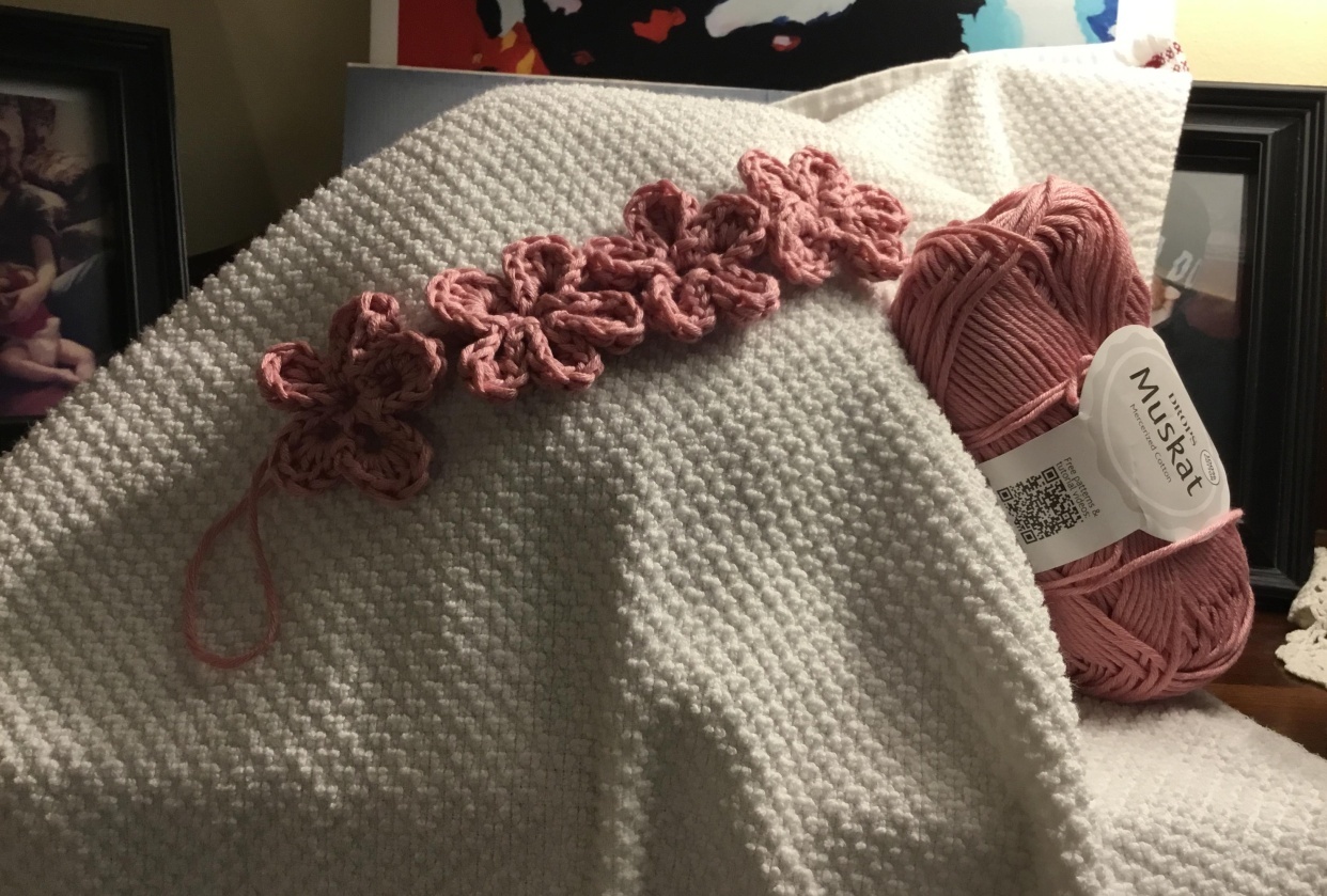 Cute Flowers Bracelet - student project