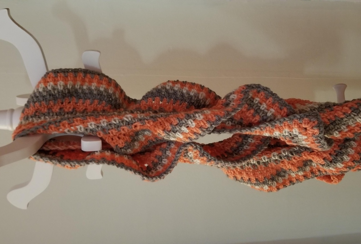 Chameleon Scarf - student project