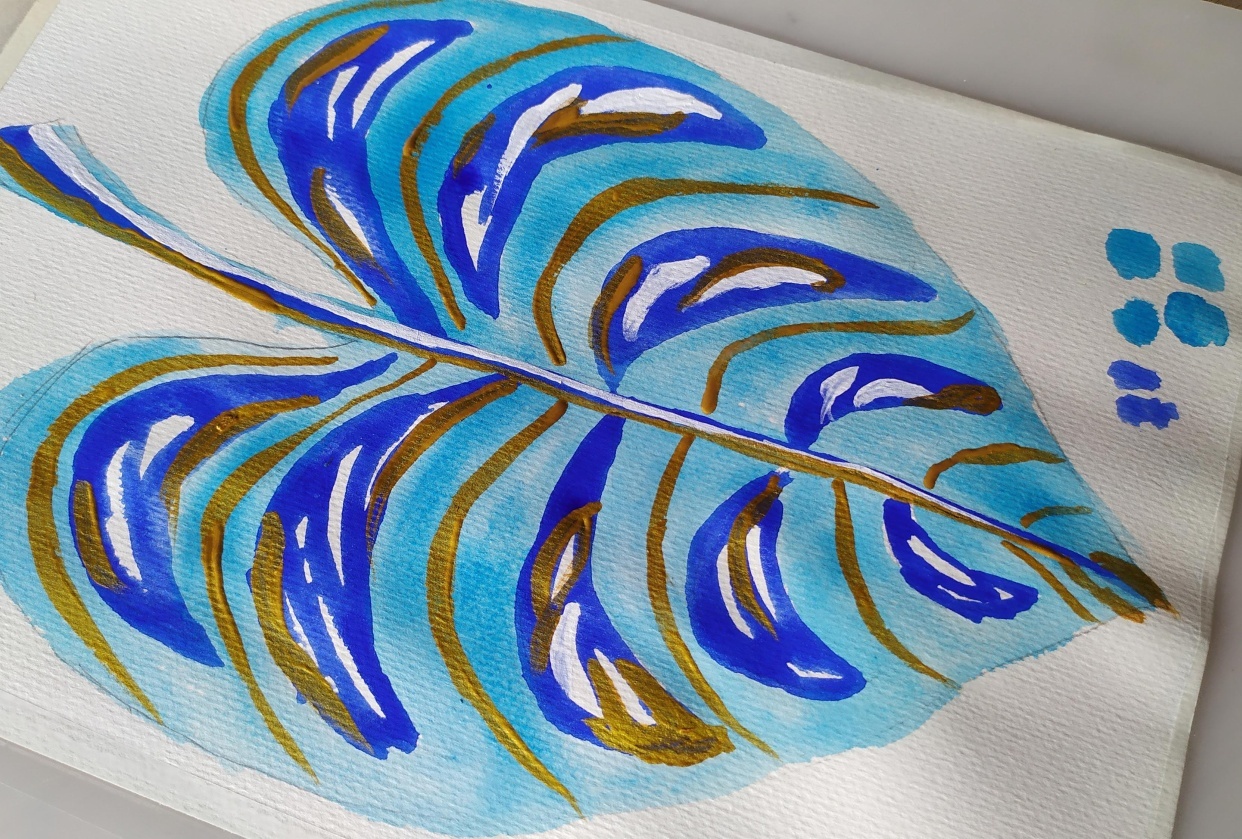 Folha figurativa em guache azul claro - student project