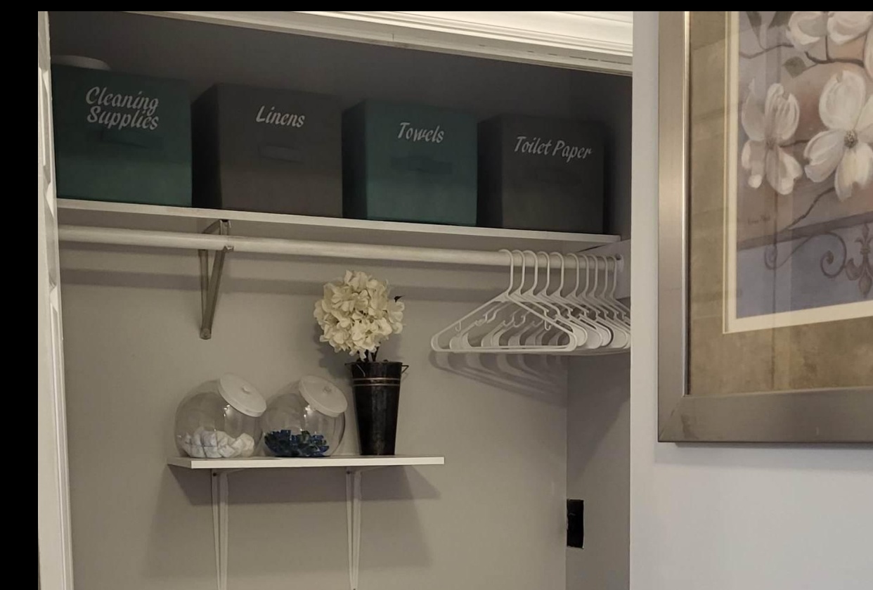 Laundry closet - student project