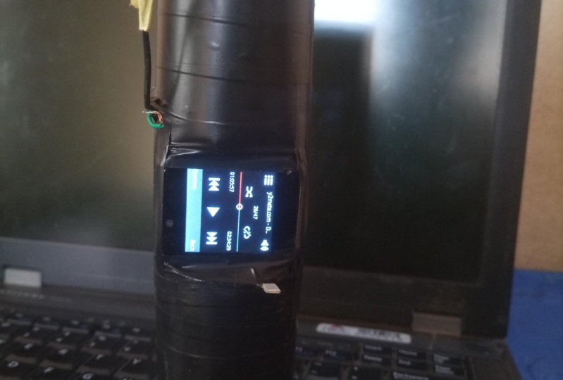 AI Bluetooth music player with a controller
