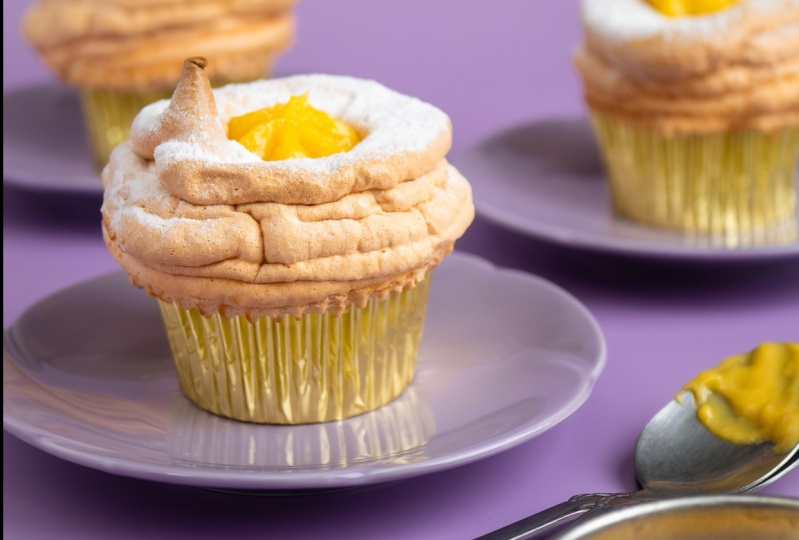 Fun and Colorful Brazo de Mercedes Cupcakes