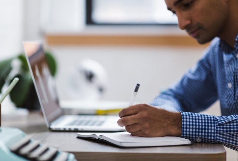 Essay writing: Writing your introduction