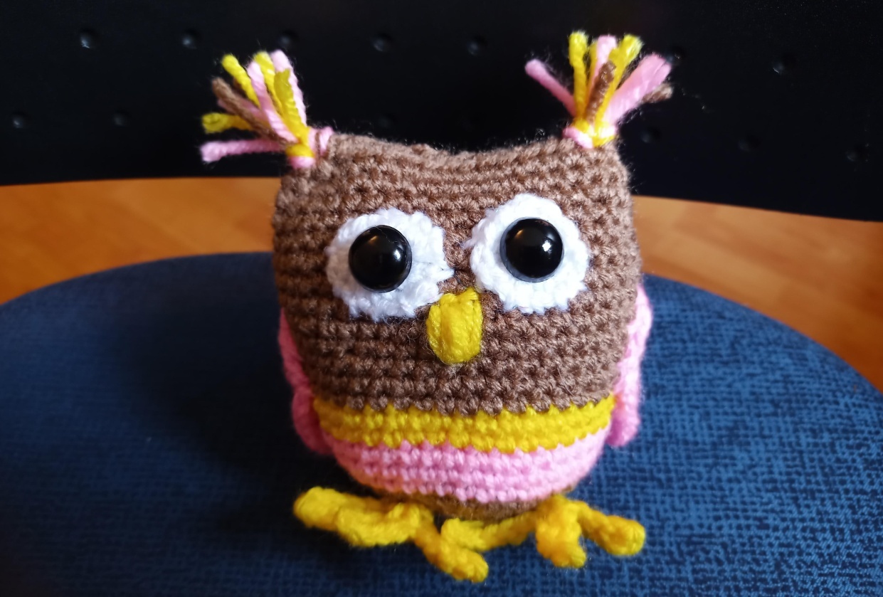 Crochet owl - student project