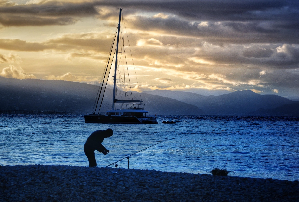 Editing - Fisher on the beach at dawn - student project