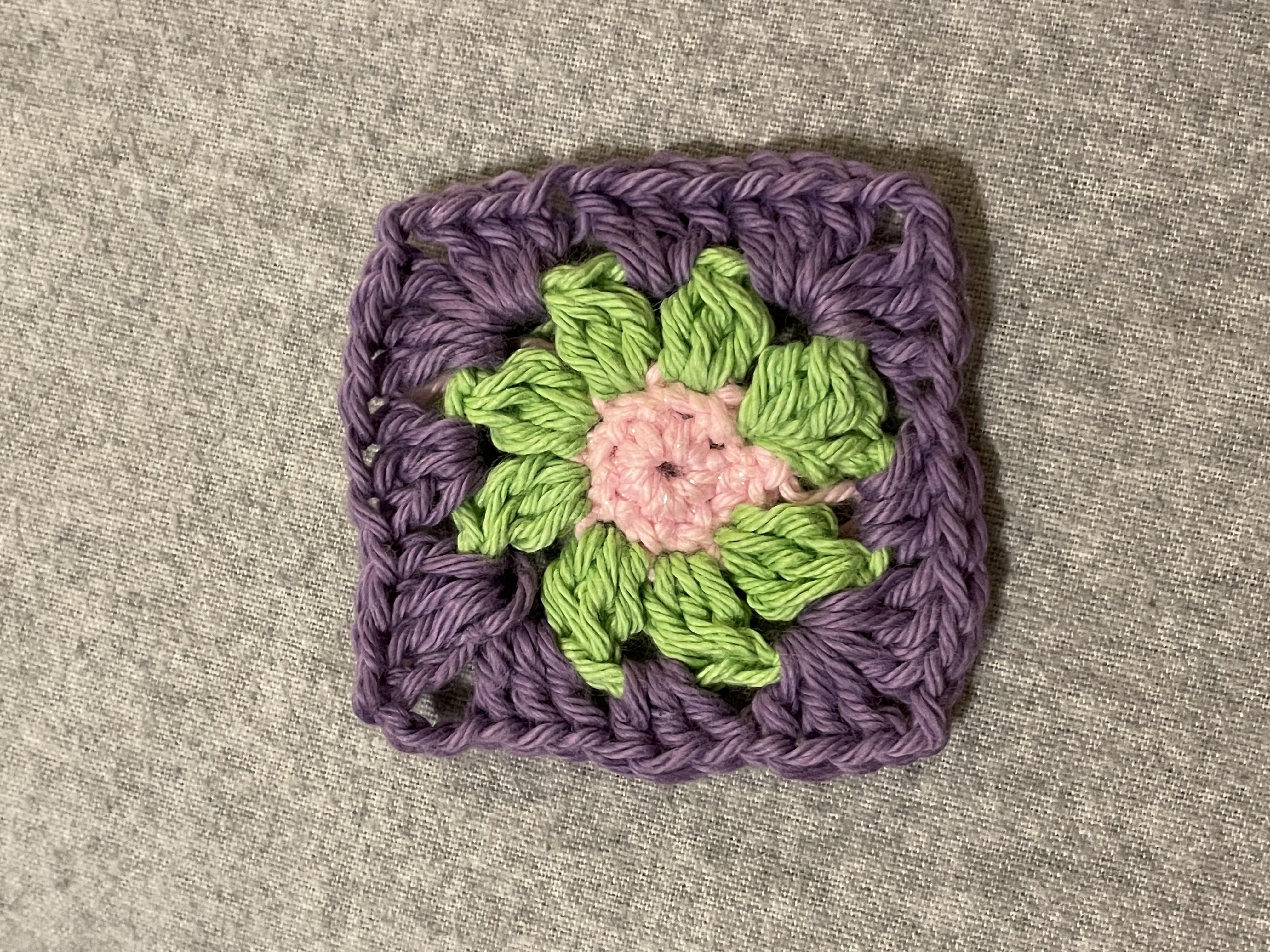 Daisy Granny Square - student project