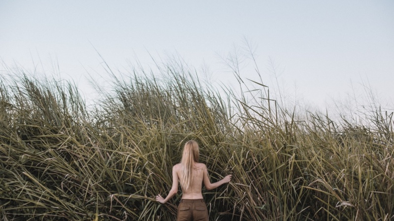 Working with a Theme and only Using Natural Light on a Female Model